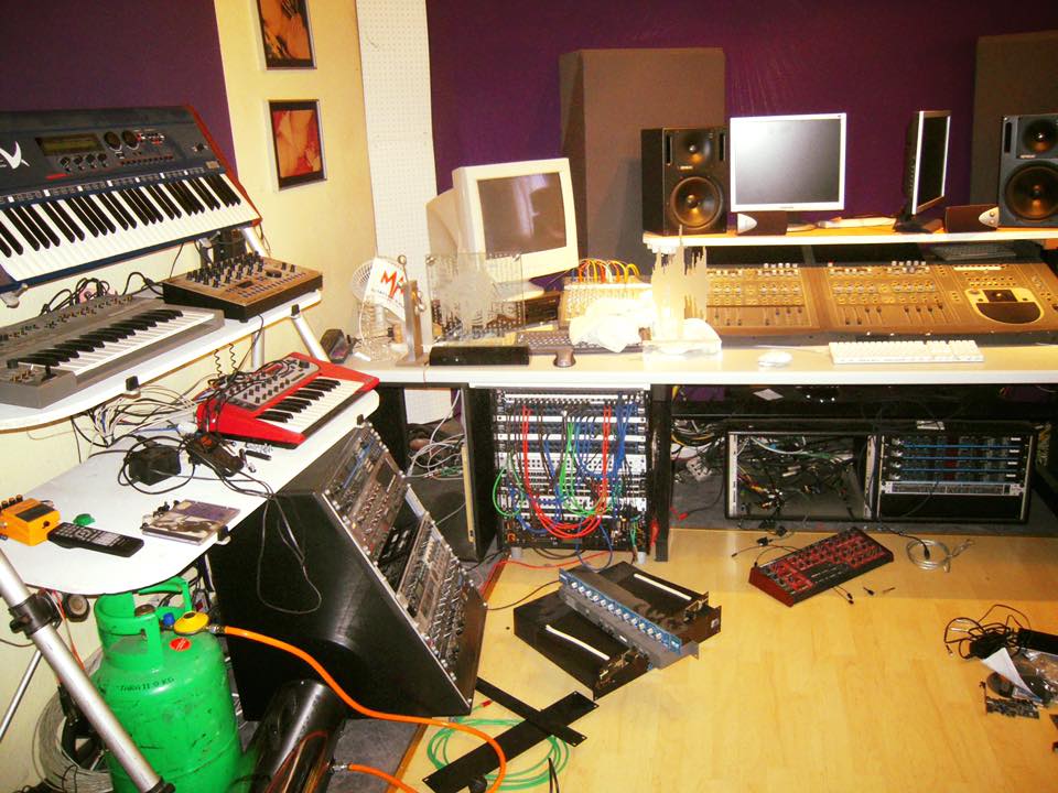 Taylor & Flow Studio.jpg