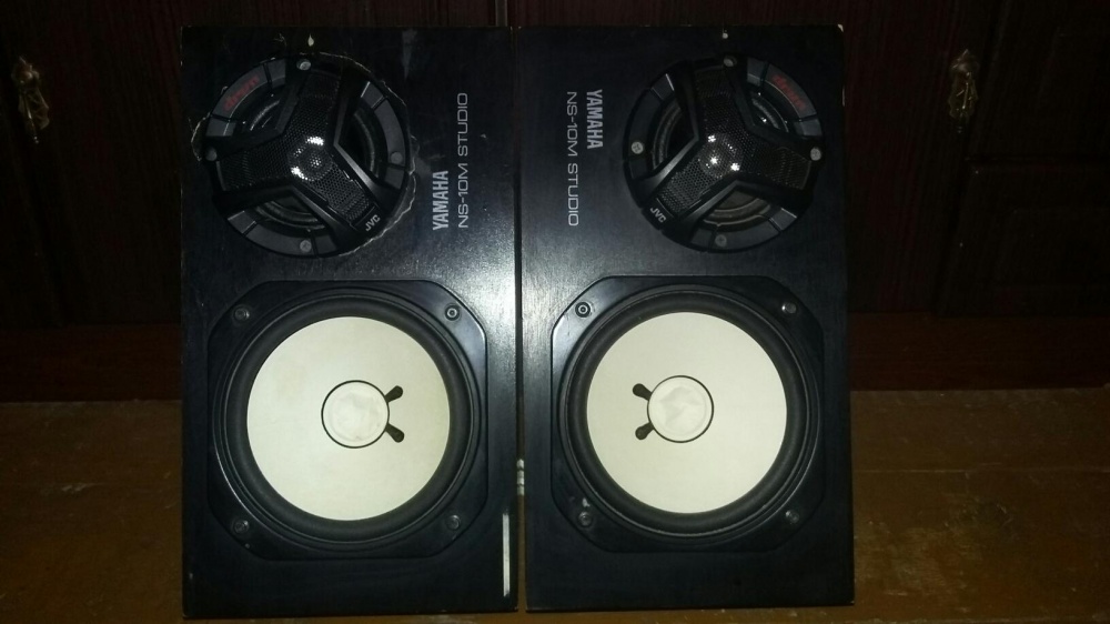 yamaha  ns10.jpg
