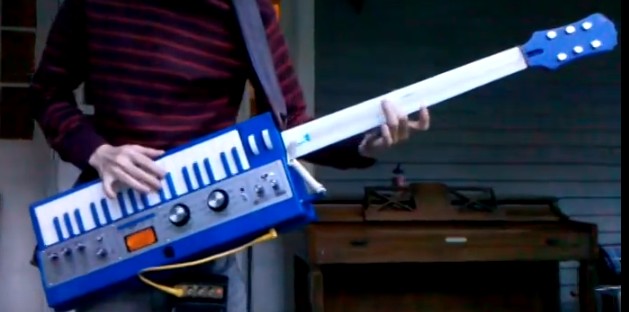 Keytar Korg.jpg