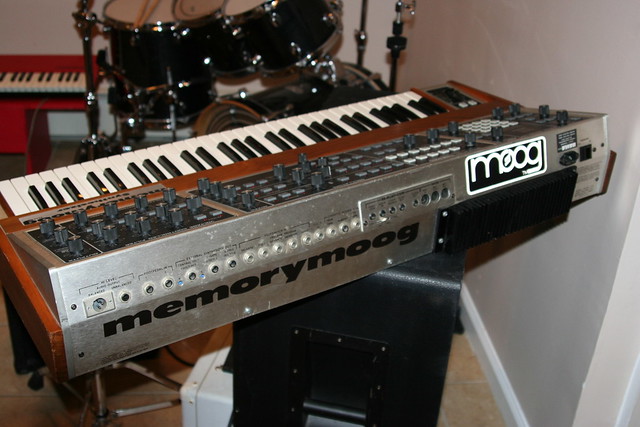 memorymoog back.jpg