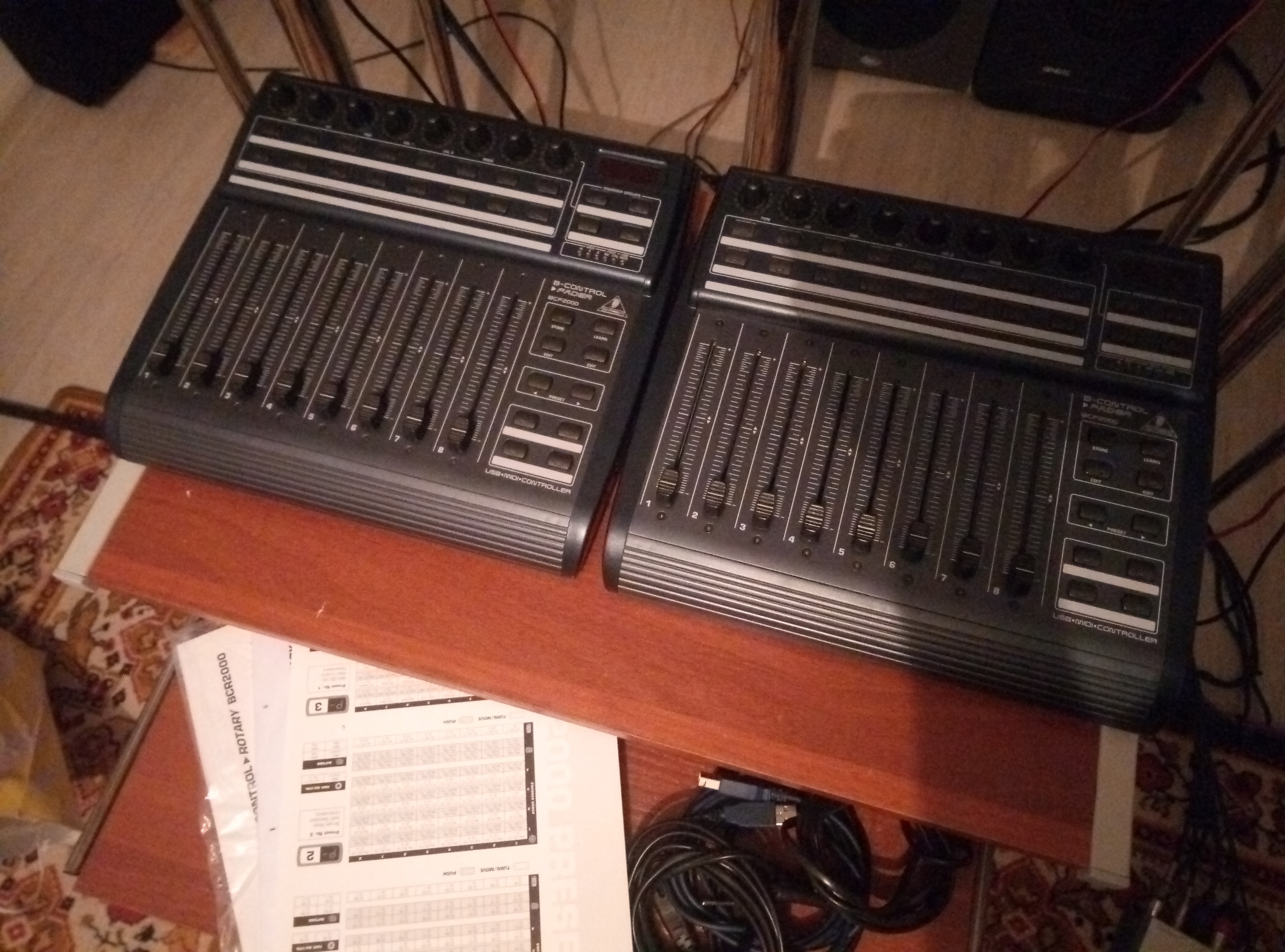 behringer 2000 1.jpg