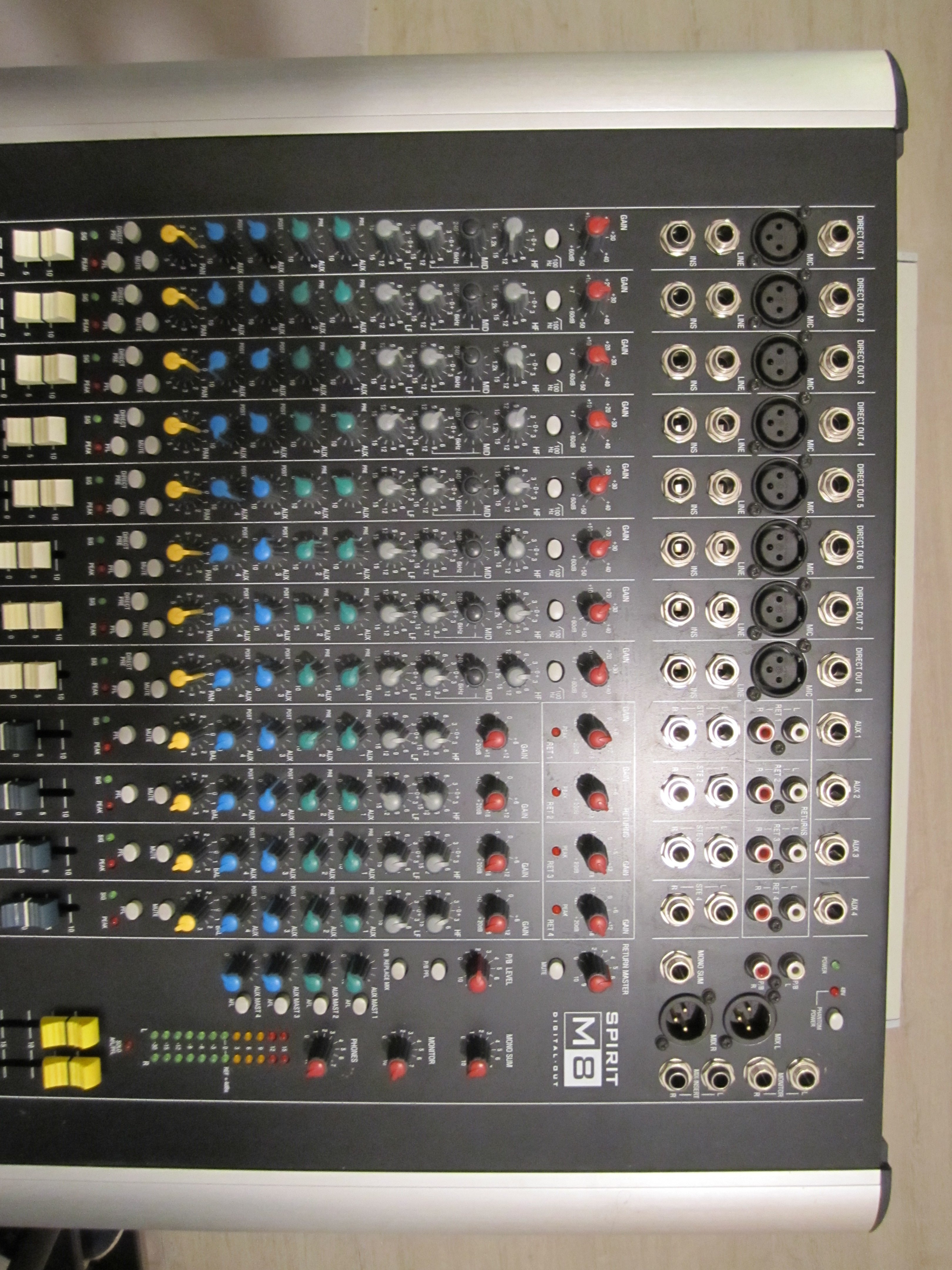 soundcraft 2.JPG