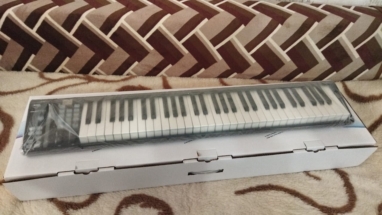 222596
