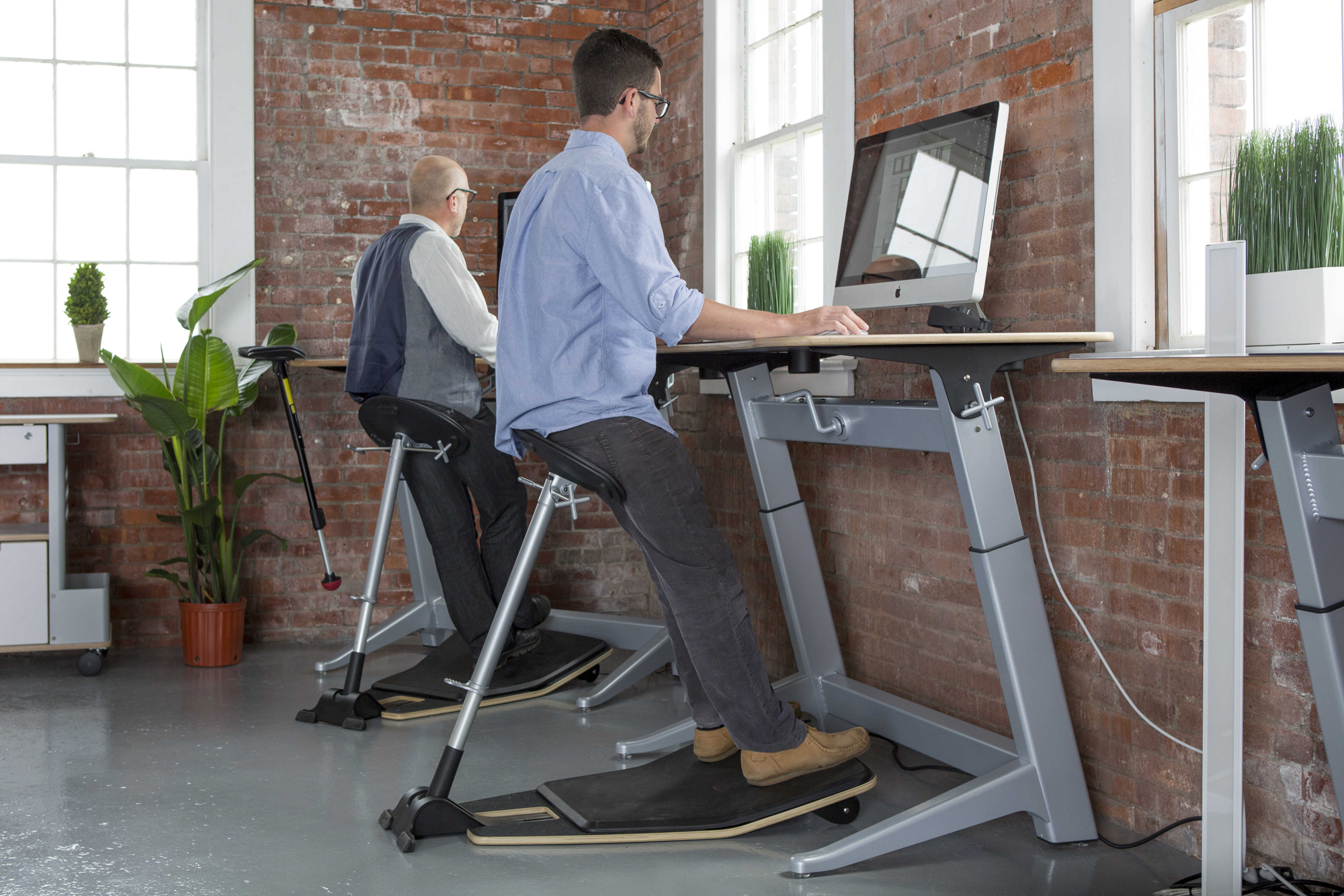 Stand-Up-Desk.jpg