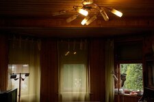 Окна в комнате.jpg