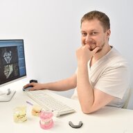 Илья Суворов